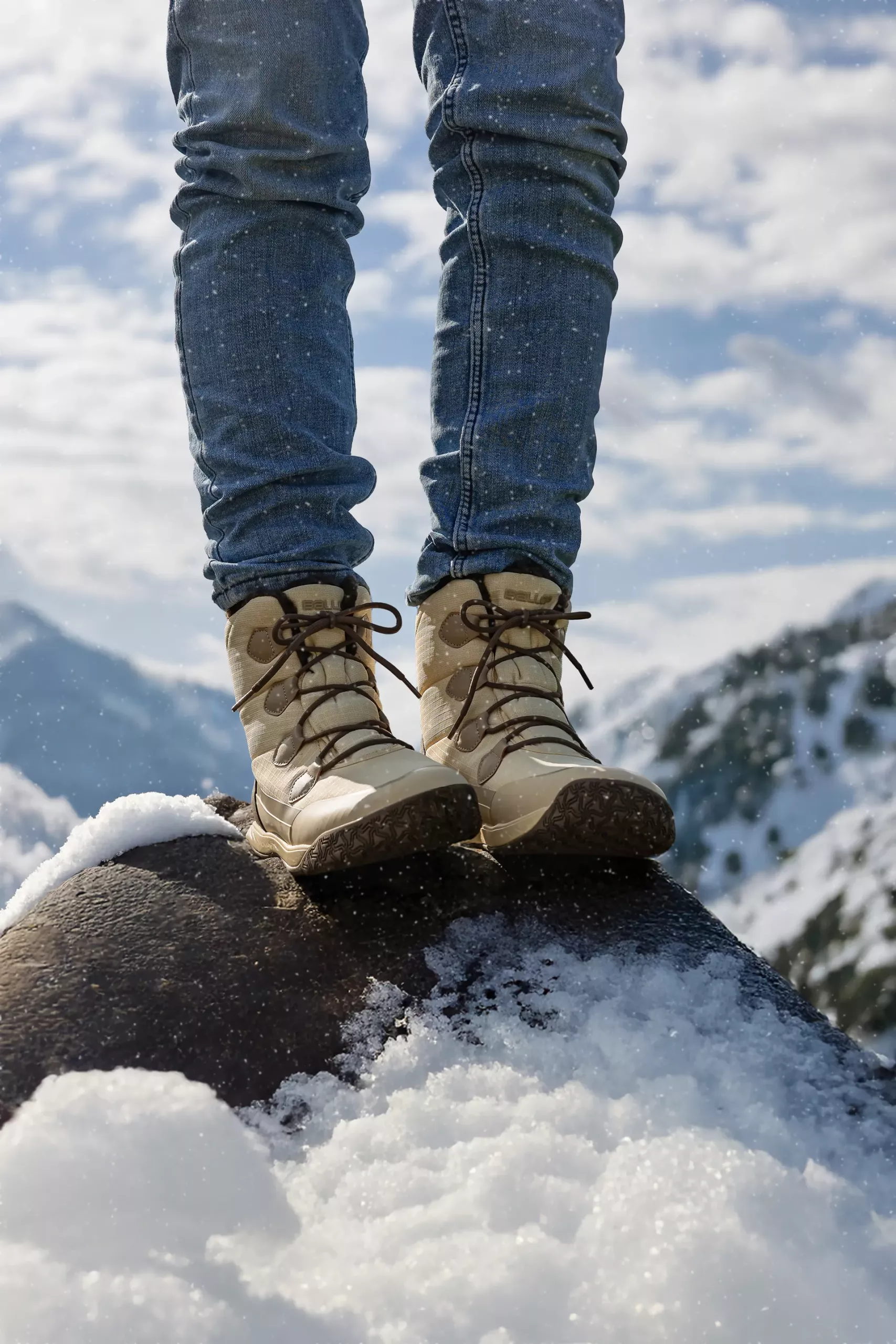 Barfußschuhe im Schnee