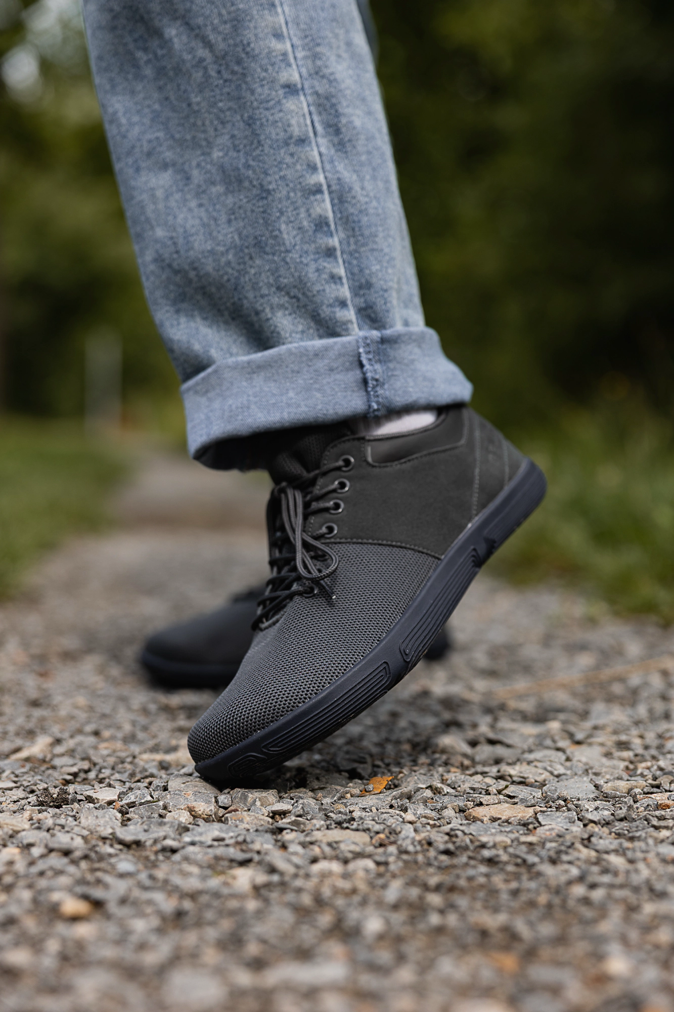 Barfußschuhe im Schnee